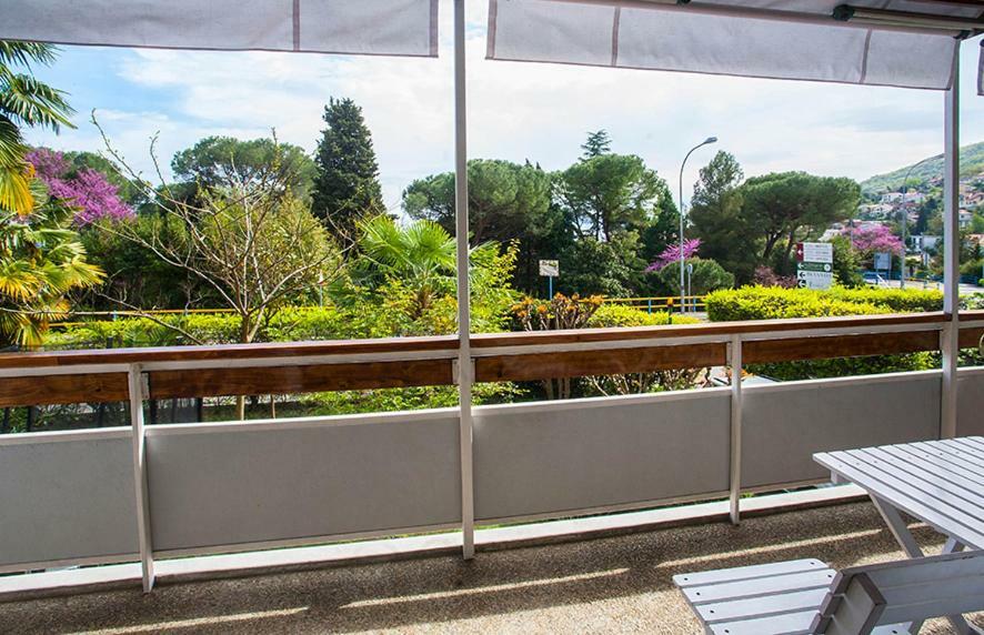 Sunny Garden Apartment Opatija Luaran gambar